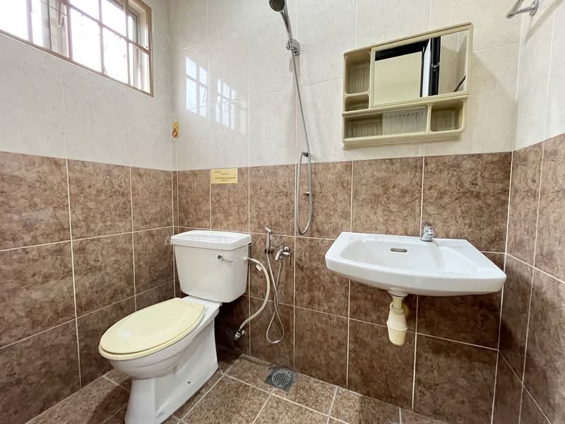 Terraced House for Rent in Bandar Botanic (Klang) - Anddy Gan - Bathroom - PropertyGuru.com.my