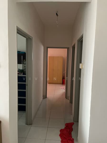 Service Residence for Sale at Main Place Residence - Vivian Tan - Corridor - PropertyGuru.com.my