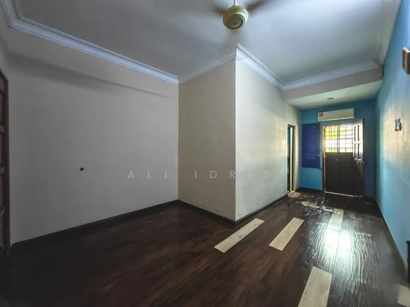 2-storey Terraced House for Sale in Bandar Tun Hussein Onn (Cheras) - Ali Idris - Interior - PropertyGuru.com.my