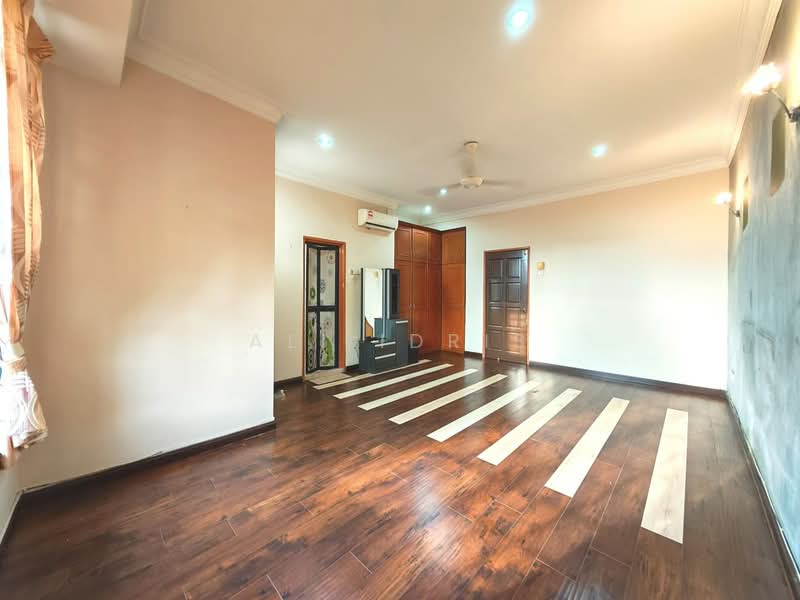 2-storey Terraced House for Sale in Bandar Tun Hussein Onn (Cheras) - Ali Idris - Interior - PropertyGuru.com.my