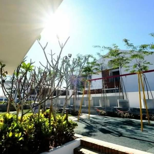 Rumah Teres 2 Tingkat untuk Dijual di Puchong (Selangor) - Alice Kuon - Exterior - PropertyGuru.com.my