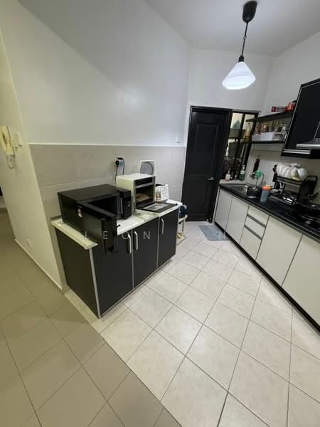 Condominium for Rent at Casa Tropicana - Leon Tan - Kitchen - PropertyGuru.com.my