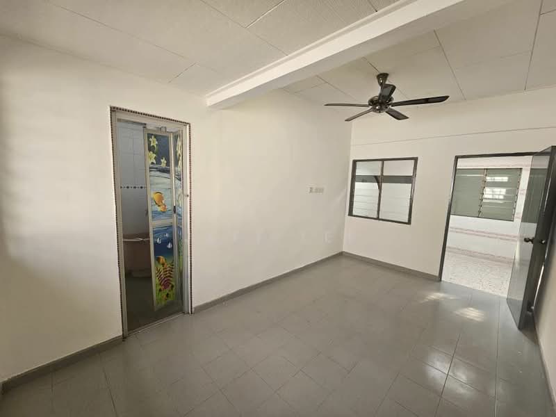 Rumah Teres 1 Tingkat untuk Dijual di Taman Ungku Tun Aminah (Skudai) - Jeff Lee - Interior - PropertyGuru.com.my