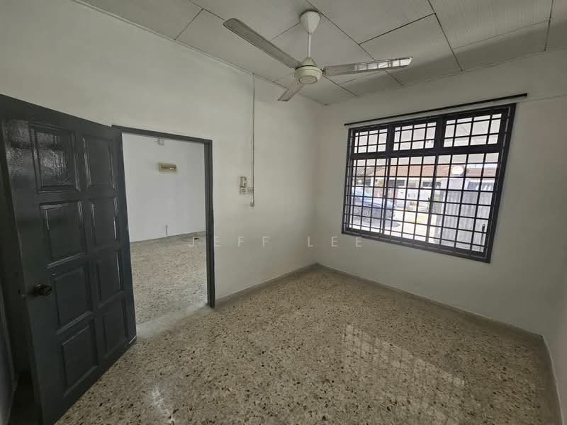 Rumah Teres 1 Tingkat untuk Dijual di Taman Ungku Tun Aminah (Skudai) - Jeff Lee - Interior - PropertyGuru.com.my