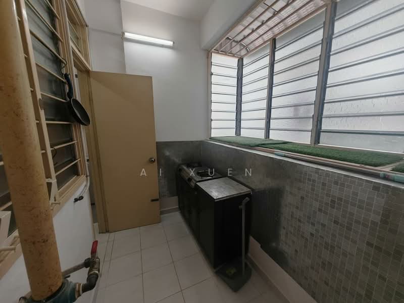 Condominium for Rent at Jay Series (Greenlane Heights Block J) - Ai Xuen - Kitchen - PropertyGuru.com.my
