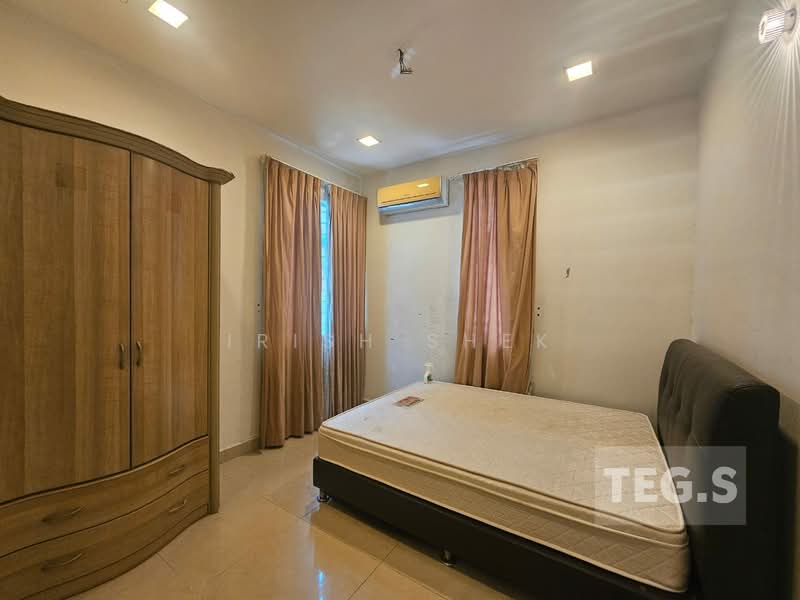 Semi-Detached House for Sale in Kemuning Utama Permai (Shah Alam) - Irish Shek - PropertyGuru.com.my