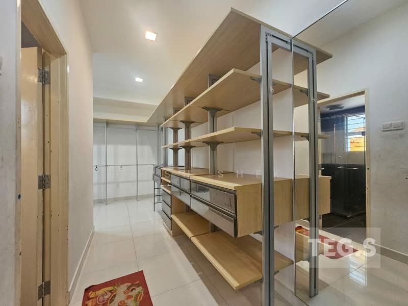 Semi-Detached House for Sale in Kemuning Utama Permai (Shah Alam) - Irish Shek - PropertyGuru.com.my
