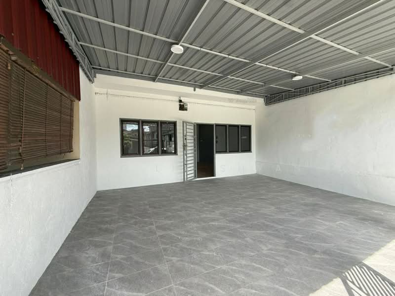 Rumah Teres 1 Tingkat untuk Dijual di Taman Gelang Emas (Gelang Patah) - Ong Lih Shyan - Exterior - PropertyGuru.com.my