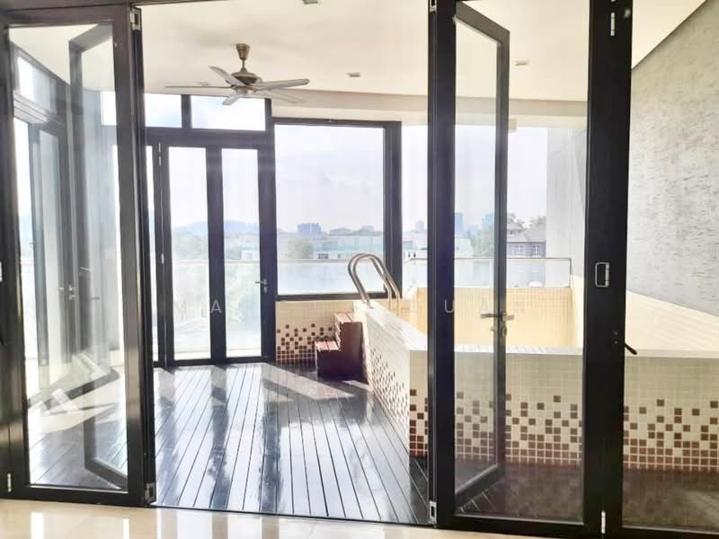 Condominium for Sale at Gallery @ U-Thant - Marcus Guan - Balcony - PropertyGuru.com.my