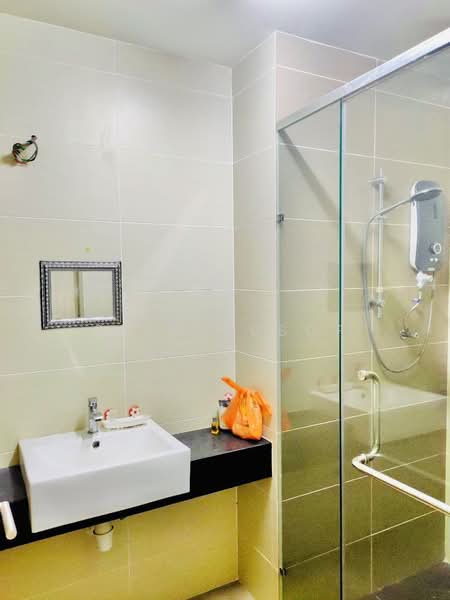 Service Residence for Rent at LakePark Residence @ KL North - Erin Yusof - Bathroom - PropertyGuru.com.my