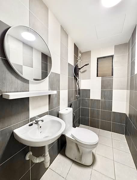 Servis Apartment untuk Disewa di Residensi Mutiara Kajang 2 - Baxter Lim - Bathroom - PropertyGuru.com.my
