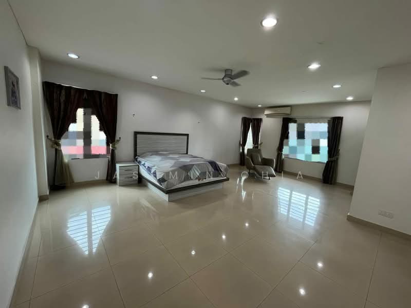 Semi-Detached House for Sale in Laman Residen Kipark Sri Utara (Batu Caves) - Jasemin Chia - Bedroom - PropertyGuru.com.my