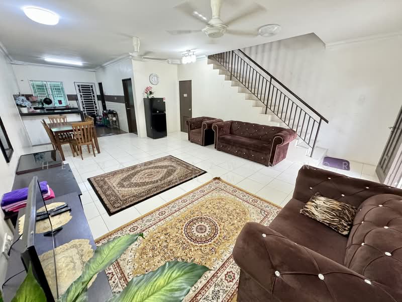 2-storey Terraced House for Sale in Taman Indah Klia (Sepang) - Herman Sazwan Nor Rahim - Living Room - PropertyGuru.com.my