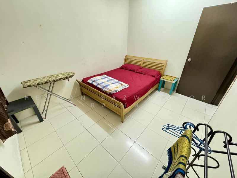 2-storey Terraced House for Sale in Taman Indah Klia (Sepang) - Herman Sazwan Nor Rahim - Bedroom - PropertyGuru.com.my