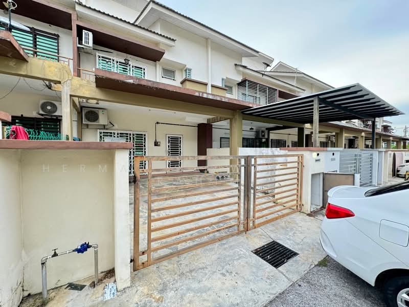 2-storey Terraced House for Sale in Taman Indah Klia (Sepang) - Herman Sazwan Nor Rahim - Exterior - PropertyGuru.com.my