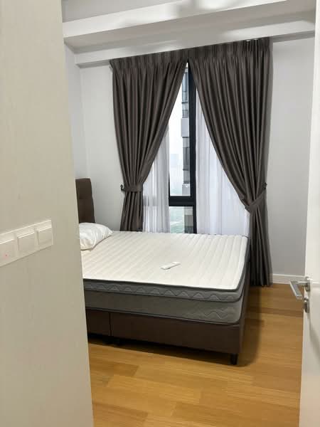 Servis Apartment untuk Disewa di The Sentral Suites - Steve Loh - Bedroom - PropertyGuru.com.my