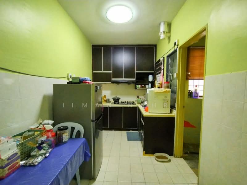 Pangsapuri untuk Dijual di Pangsapuri Mayang (Puncak Jalil) - Ilman Nahri - Kitchen - PropertyGuru.com.my