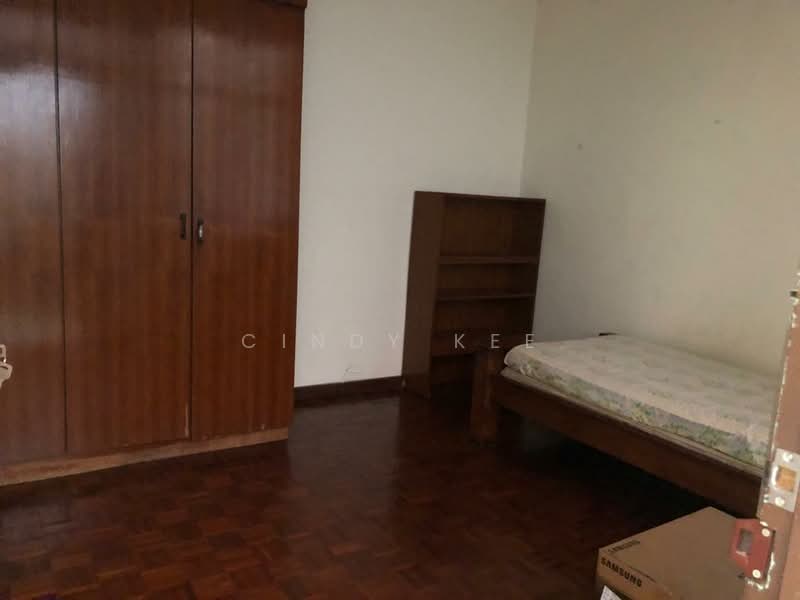 1-storey Terraced House for Sale in Seksyen 17 (Petaling Jaya) - Cindy Kee - Bedroom - PropertyGuru.com.my