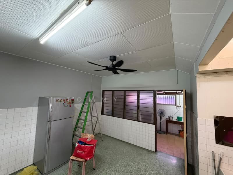 1-storey Terraced House for Rent in Petaling Jaya (Selangor) - Tommy Koh - PropertyGuru.com.my