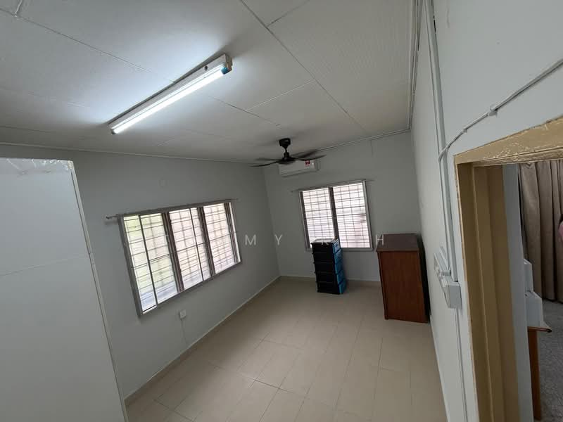 1-storey Terraced House for Rent in Petaling Jaya (Selangor) - Tommy Koh - PropertyGuru.com.my