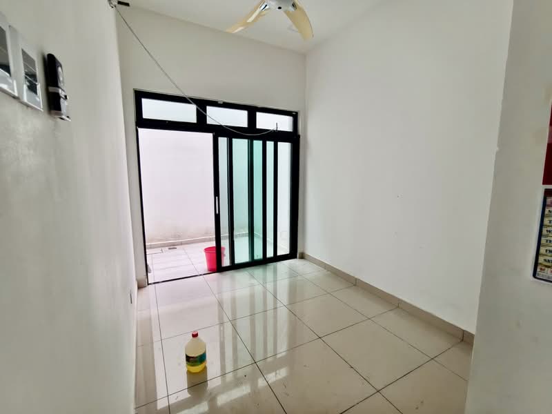 Rumah Kluster untuk Dijual di Taman Mutiara Mas (Skudai) - Janice . - PropertyGuru.com.my