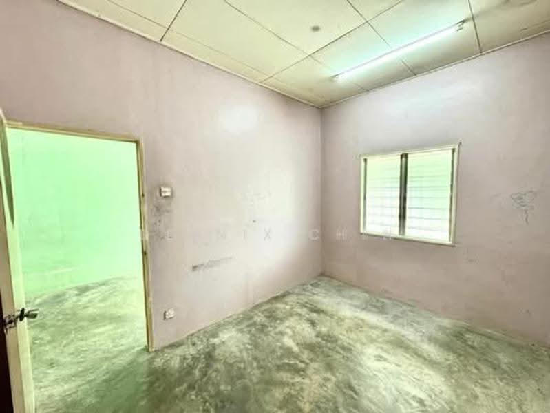 1-storey Terraced House for Sale in Bandar Mahkota Banting (Tanjong Duabelas) - Dennix Chin - Interior - PropertyGuru.com.my