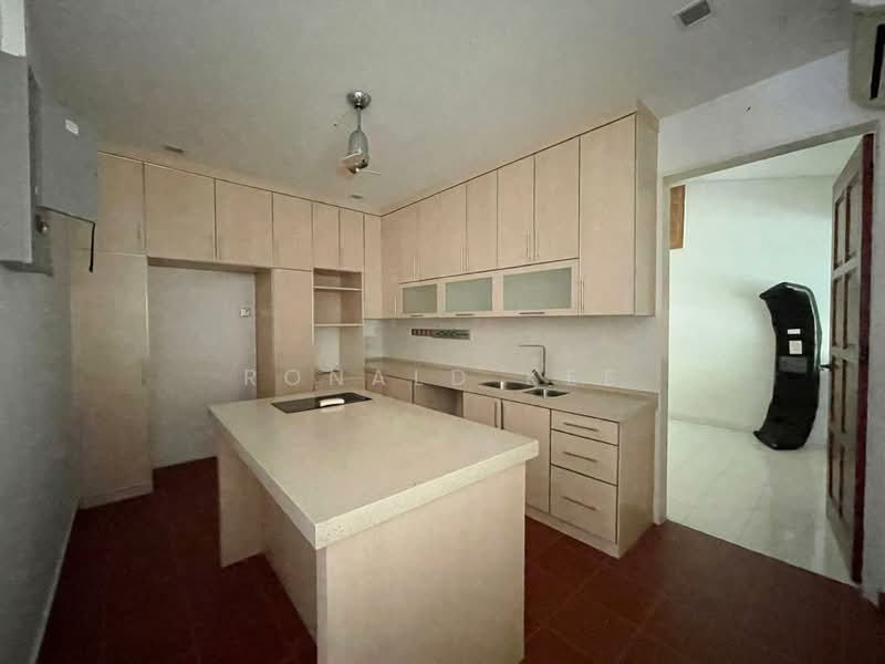 Rumah Banglo untuk Disewa di Pulau Tikus (George Town) - Ronald Kee - Kitchen - PropertyGuru.com.my