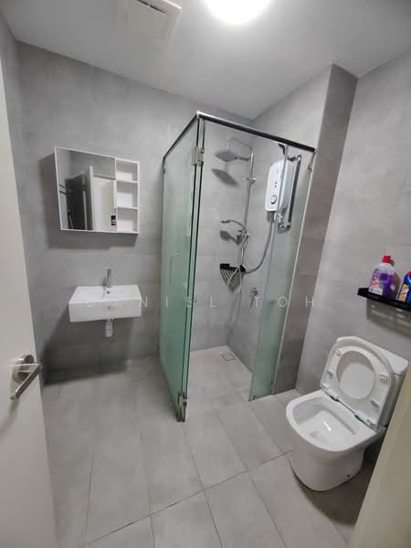 Service Residence for Rent at Armani Soho - Daniel Toh - Bathroom - PropertyGuru.com.my
