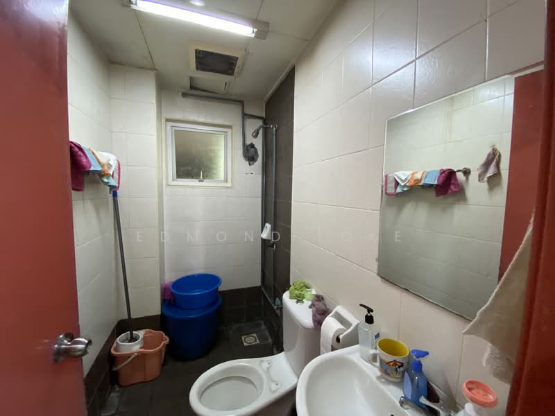 Rumah Teres untuk Dijual di Laman Rimbunan (Kepong) - Edmond Loke - Bathroom - PropertyGuru.com.my