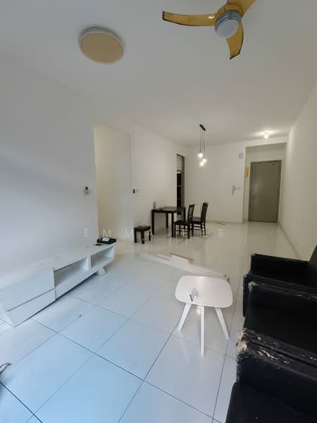 Service Residence for Sale at Sky Gardens Residences - Emma Lee - Living Room - PropertyGuru.com.my