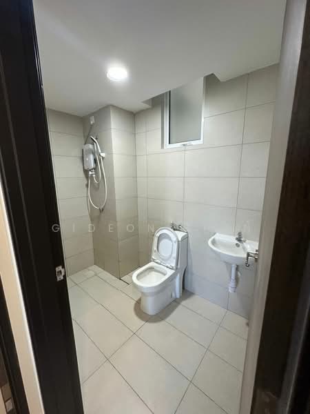 Service Residence for Rent at Vista Tiara (MBW Bay) - Gideon Chan - Bathroom - PropertyGuru.com.my