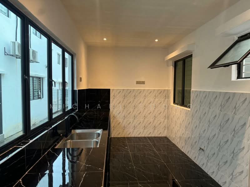 Rumah Teres 2 Tingkat untuk Disewa di Setia Alam (Selangor) - Michael Foong - Kitchen - PropertyGuru.com.my