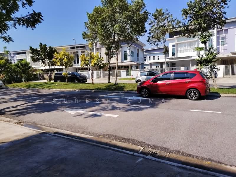 Rumah Teres 2 Tingkat untuk Disewa di Bandar Saujana Putra (Tanjong Duabelas) - Suresh Kumar - Exterior - PropertyGuru.com.my