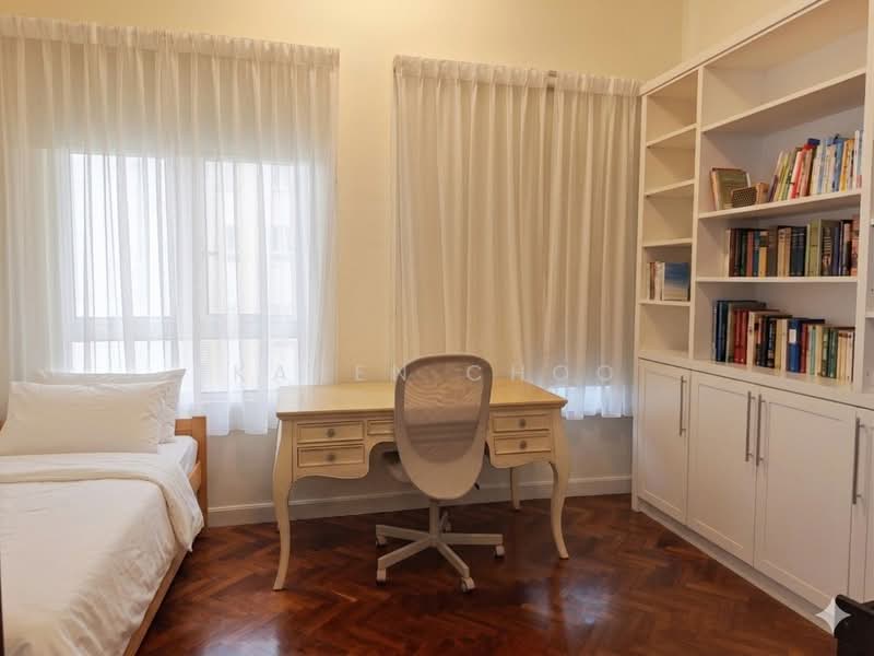 Kondominium untuk Dijual di Quayside Seafront Resort Condominiums - Karen Choo - PropertyGuru.com.my