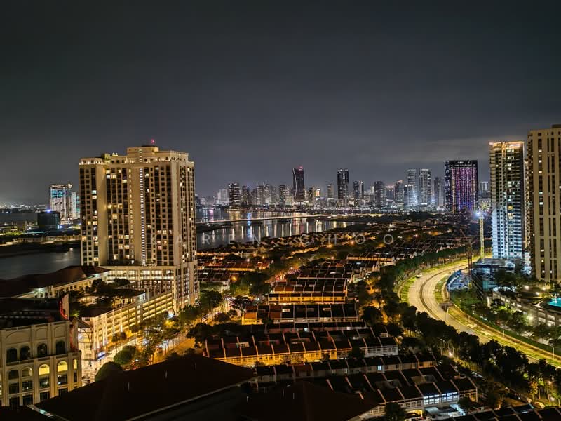 Kondominium untuk Dijual di Quayside Seafront Resort Condominiums - Karen Choo - View from the Master bedroom - PropertyGuru.com.my