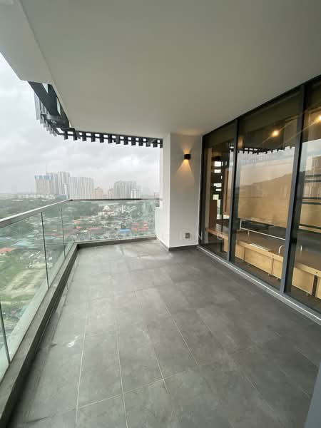 Kondominium untuk Disewa di Twy Duplex Condos - Kim Ling - Balcony - PropertyGuru.com.my