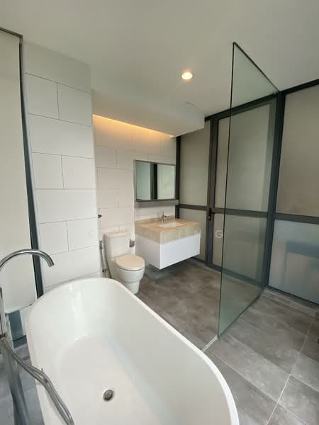 Kondominium untuk Disewa di Twy Duplex Condos - Kim Ling - Bathroom - PropertyGuru.com.my