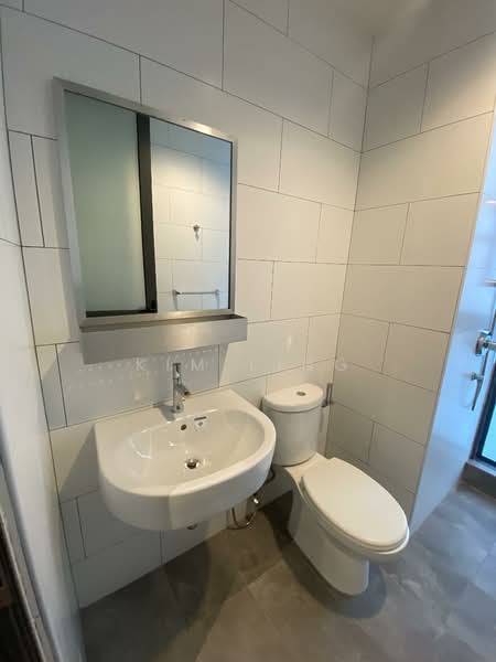 Kondominium untuk Disewa di Twy Duplex Condos - Kim Ling - Bathroom - PropertyGuru.com.my