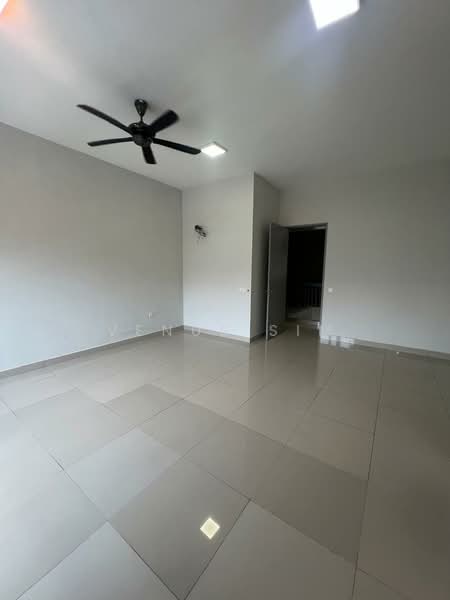 Rumah Teres 2 Tingkat untuk Disewa di Kota Kemuning (Shah Alam) - Venus Sim - Interior - PropertyGuru.com.my