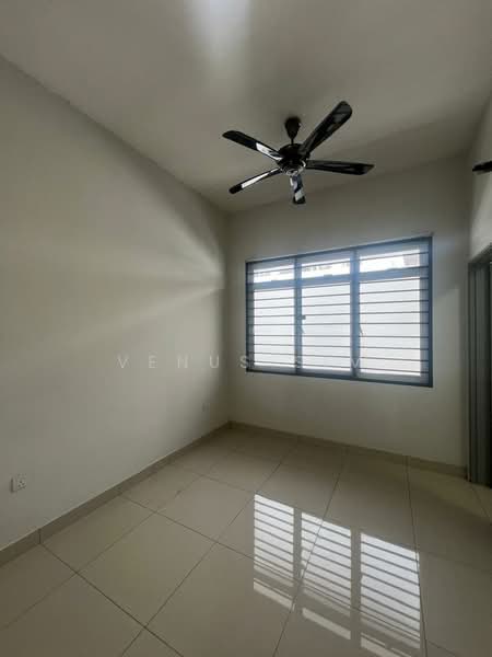 Rumah Teres 2 Tingkat untuk Disewa di Kota Kemuning (Shah Alam) - Venus Sim - Interior - PropertyGuru.com.my