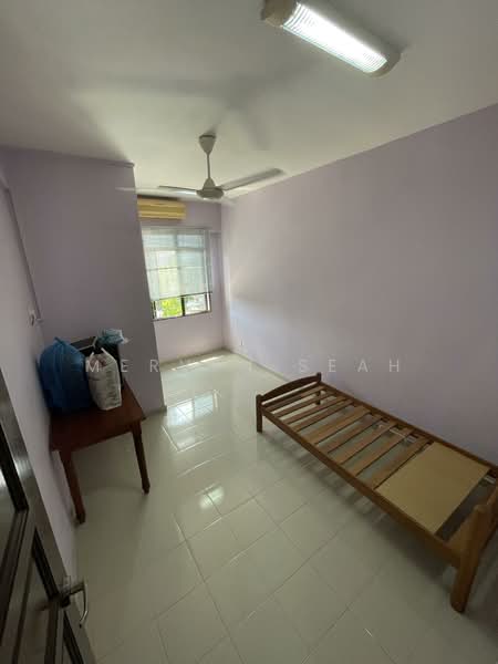 3-storey Terraced House for Sale in Sungai Ara (Penang) - Mervyn Seah - Bedroom - PropertyGuru.com.my