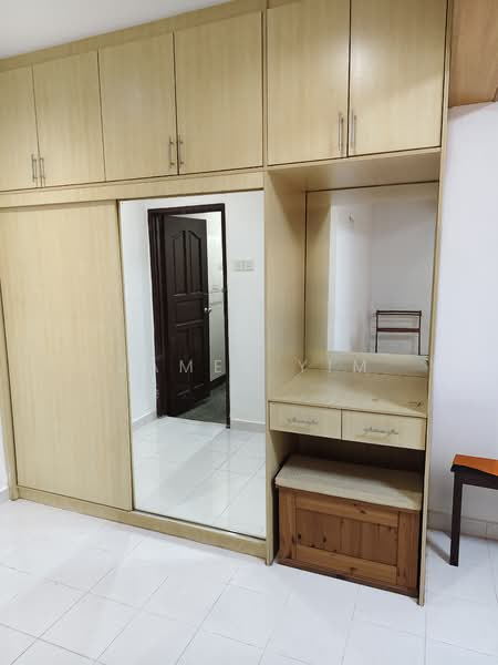 Rumah Banglo untuk Dijual di Saujana Utama (Selangor) - James Yim - built in wardrobe - PropertyGuru.com.my