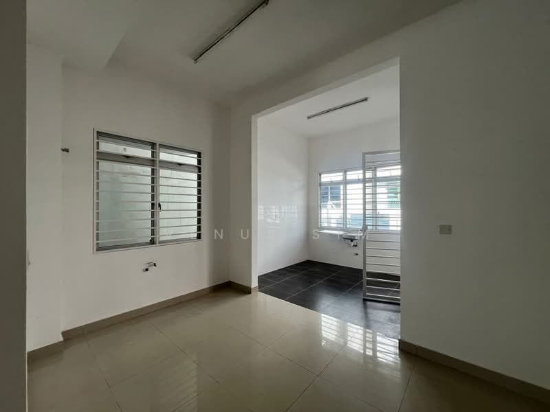 Rumah Teres 2 Tingkat untuk Disewa di Kota Kemuning (Shah Alam) - Venus Sim - Interior - PropertyGuru.com.my