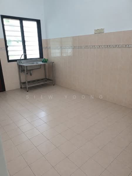 Rumah Teres untuk Dijual di Bandar Puteri Klang (Klang) - Siew Yoong - Kitchen - PropertyGuru.com.my