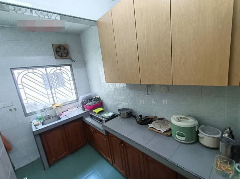 2-storey Terraced House for Sale in Taman Sentosa (Klang) - Louis Chan - Kitchen - PropertyGuru.com.my