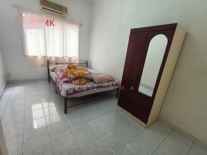 2-storey Terraced House for Sale in Taman Sentosa (Klang) - Louis Chan - Bedroom - PropertyGuru.com.my