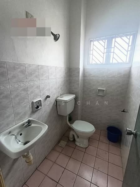 2-storey Terraced House for Sale in Taman Sentosa (Klang) - Louis Chan - Bathroom - PropertyGuru.com.my