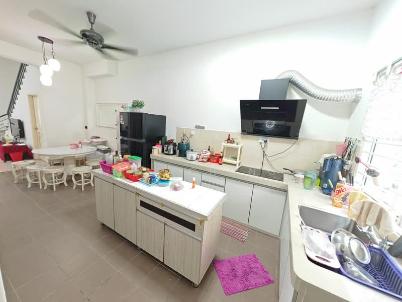 Rumah Teres 3 Tingkat untuk Dijual di Semenyih (Selangor) - Mac Chong - Kitchen - PropertyGuru.com.my