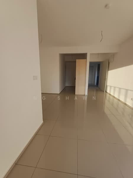 Service Residence for Sale at The Tresor @ Gravit8 - Ng Shawn - Interior - PropertyGuru.com.my