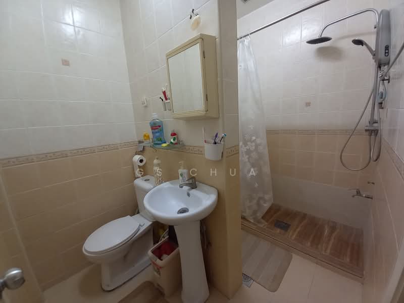 1.5-storey Terraced House for Sale in Usj 3 (Subang Jaya) - GS CHUA - Bathroom - PropertyGuru.com.my
